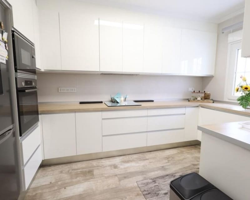 4 bedroom Villa for sale in Villamartin - € 408,000 (Ref: 9783421)