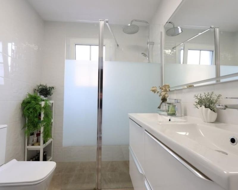 4 bedroom Villa for sale in Villamartin - € 408,000 (Ref: 9783421)