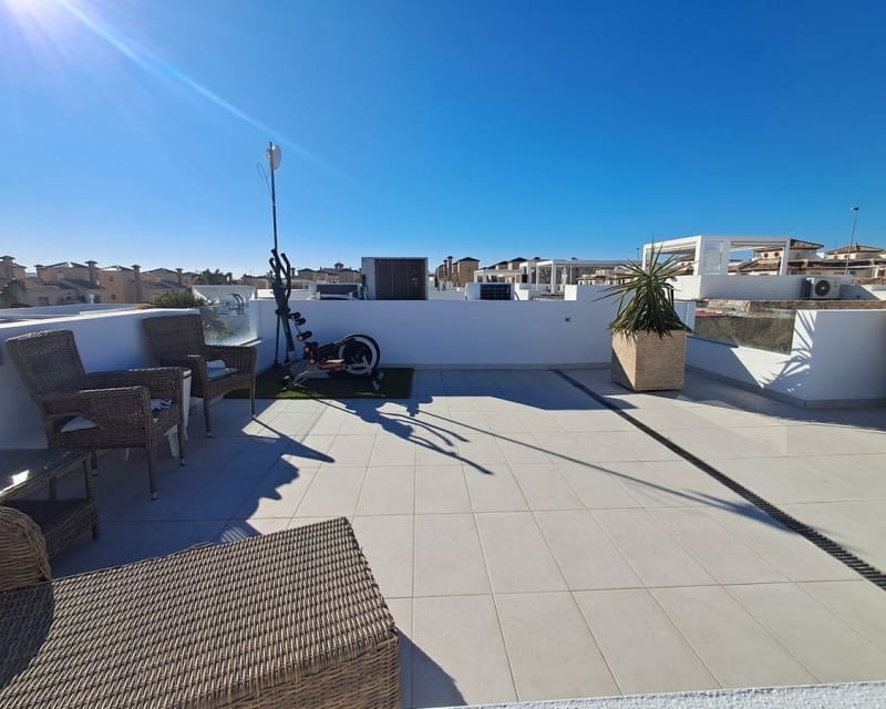 3 chambre Villa/Maison à vendre à Cabo Roig - 360 000 € (Ref: 9783422)