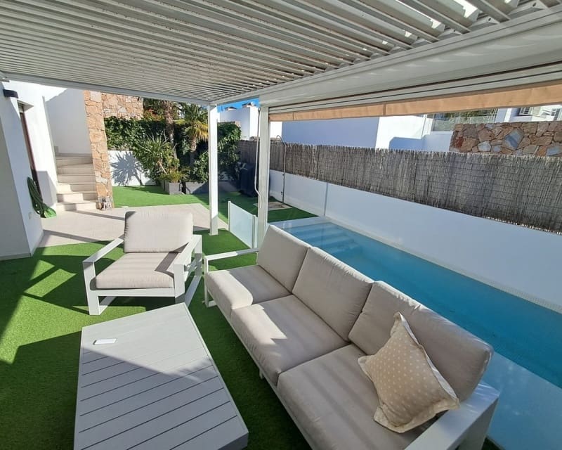 3 chambre Villa/Maison à vendre à Cabo Roig - 360 000 € (Ref: 9783422)