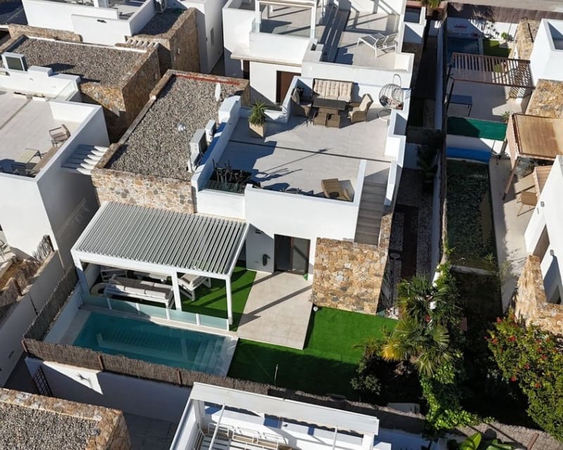 3 chambre Villa/Maison à vendre à Cabo Roig - 360 000 € (Ref: 9783422)