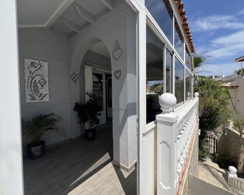4 camera da letto Villa in vendita in La Zenia - 399.000 € (Rif: 9783423)