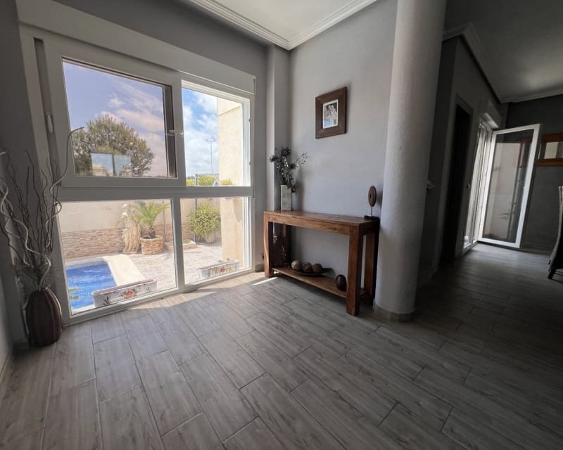 4 camera da letto Villa in vendita in La Zenia - 399.000 € (Rif: 9783423)