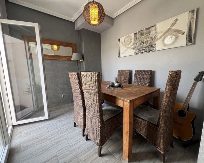 4 camera da letto Villa in vendita in La Zenia - 399.000 € (Rif: 9783423)