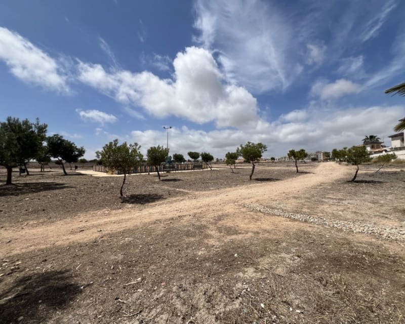 4 camera da letto Villa in vendita in La Zenia - 399.000 € (Rif: 9783423)