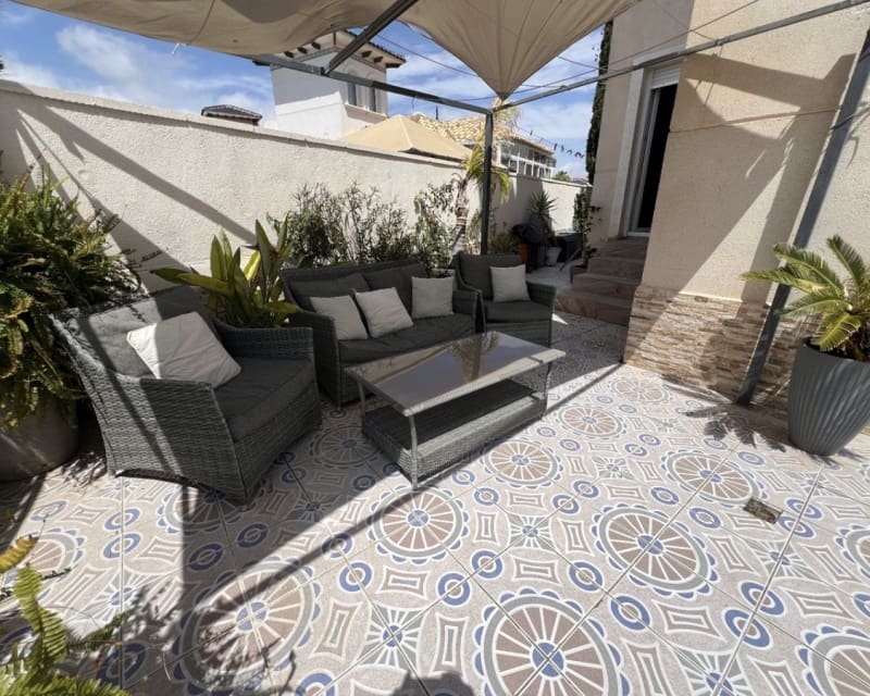 4 camera da letto Villa in vendita in La Zenia - 399.000 € (Rif: 9783423)