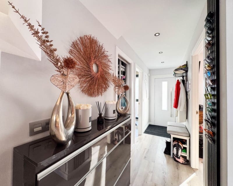 3 bedroom Villa for sale in Villamartin with pool - € 349,900 (Ref: 9783424)