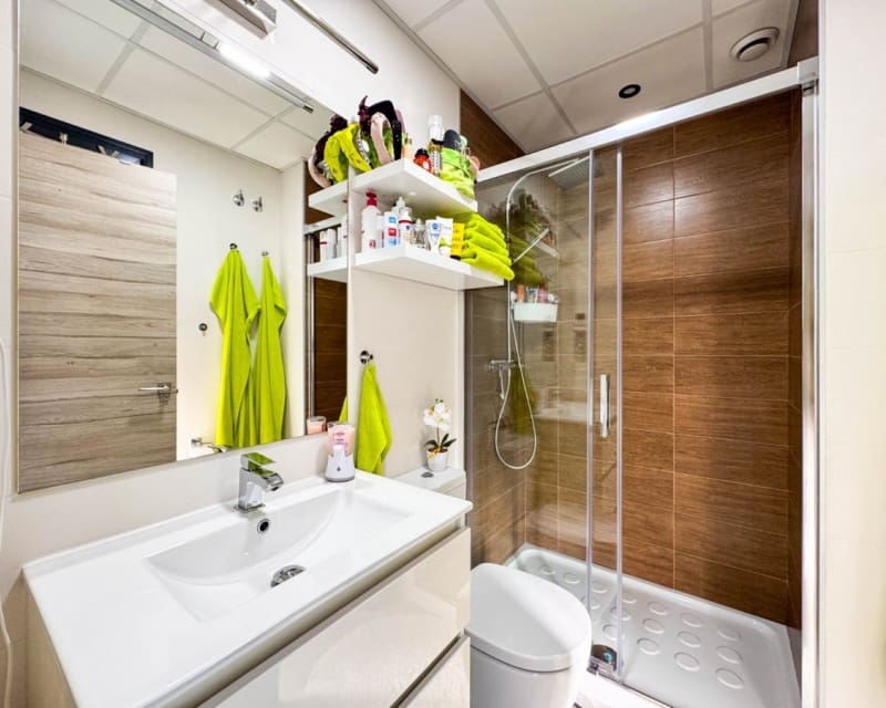 3 bedroom Villa for sale in Villamartin with pool - € 349,900 (Ref: 9783424)