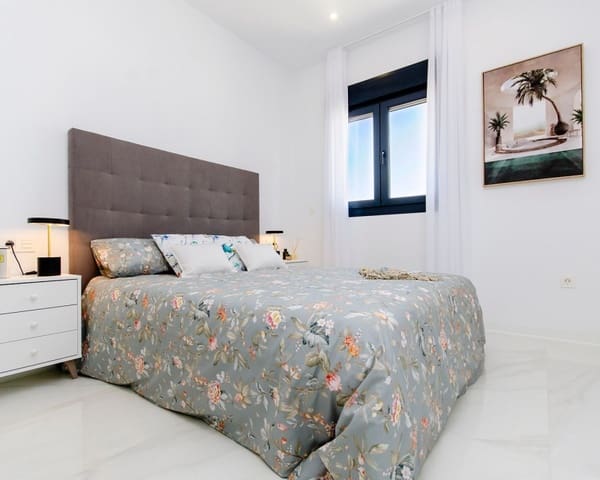 3 sovrum Villa till salu i San Miguel de Salinas med pool garage - 415 000 € (Ref: 9784086)