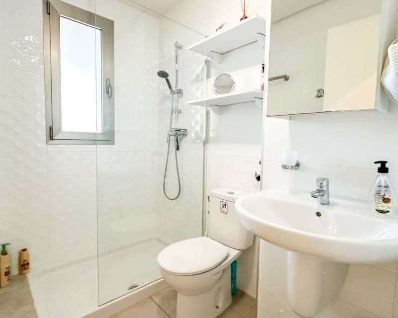 2 makuuhuone Huoneisto myytävänä paikassa Villamartin mukana uima-altaan - 220 000 € (Ref: 9784370)