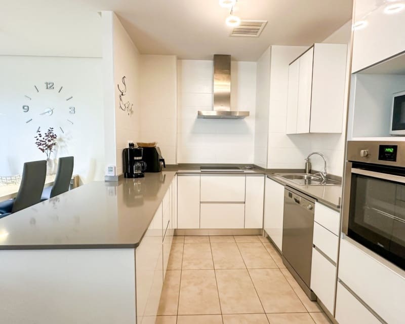 2 makuuhuone Huoneisto myytävänä paikassa Villamartin mukana uima-altaan - 220 000 € (Ref: 9784370)