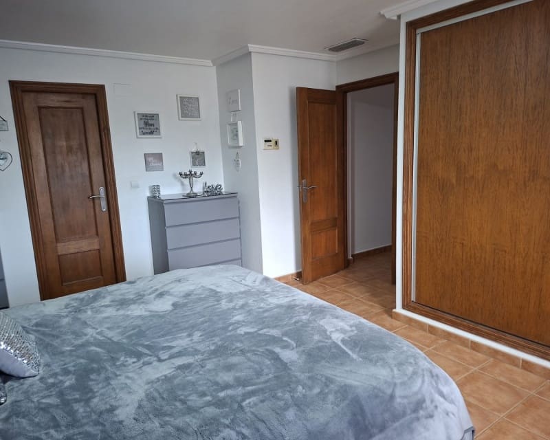 5 sypialnia Willa na sprzedaż w Catral z basenem - 449 995 € (Ref: 9784371)