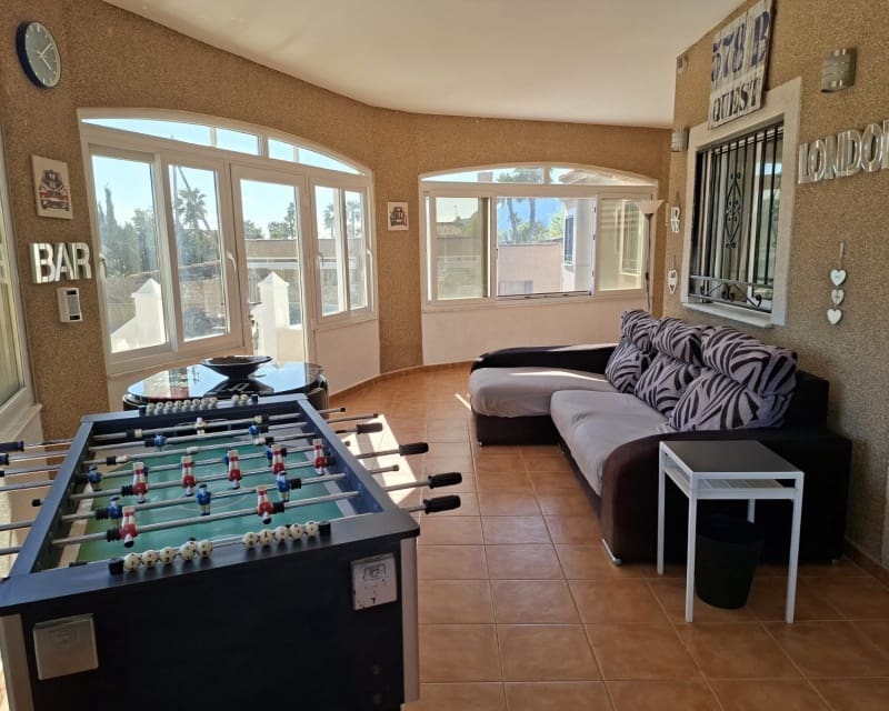 5 sypialnia Willa na sprzedaż w Catral z basenem - 449 995 € (Ref: 9784371)