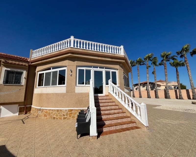 5 sypialnia Willa na sprzedaż w Catral z basenem - 449 995 € (Ref: 9784371)