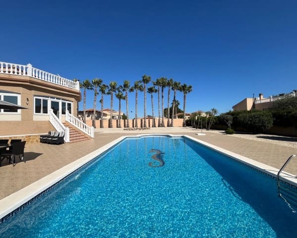 5 sypialnia Willa na sprzedaż w Catral z basenem - 449 995 € (Ref: 9784371)