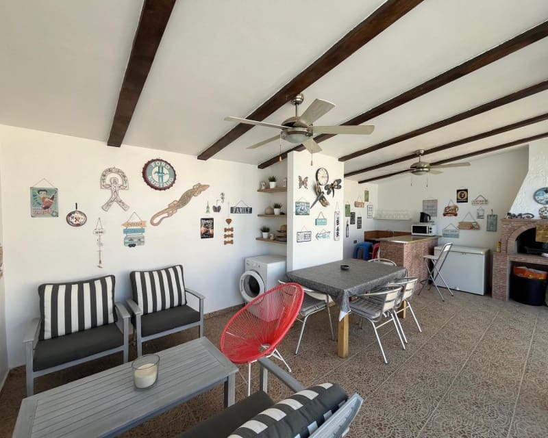 5 sypialnia Willa na sprzedaż w Catral z basenem - 449 995 € (Ref: 9784371)