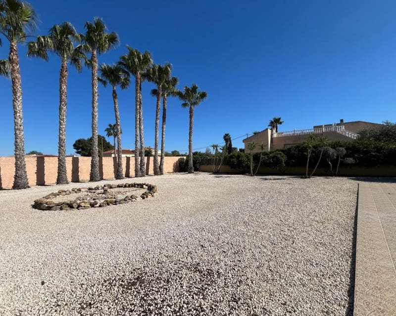 5 sypialnia Willa na sprzedaż w Catral z basenem - 449 995 € (Ref: 9784371)