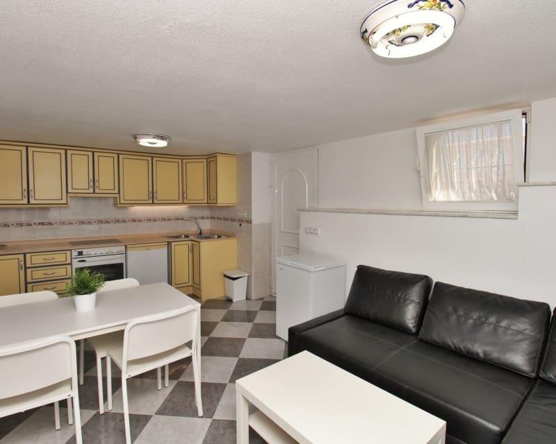 3 bedroom Villa for sale in Villamartin with pool - € 499,000 (Ref: 9784372)