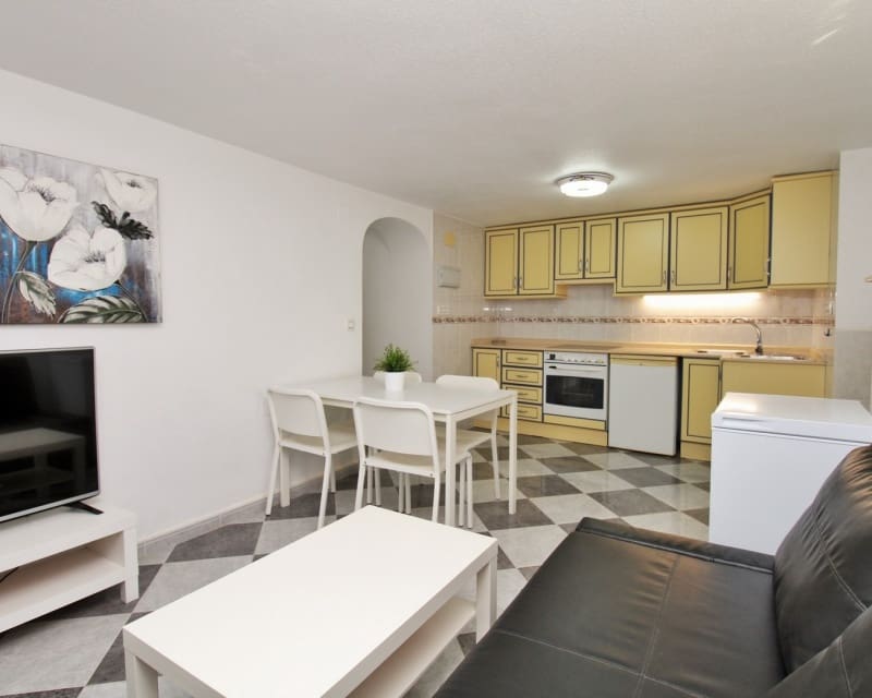 3 bedroom Villa for sale in Villamartin with pool - € 499,000 (Ref: 9784372)