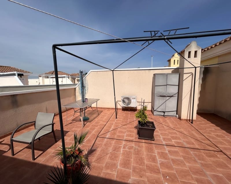 2 slaapkamer Appartement te koop in Jacarilla met zwembad - € 108.000 (Ref: 9784373)