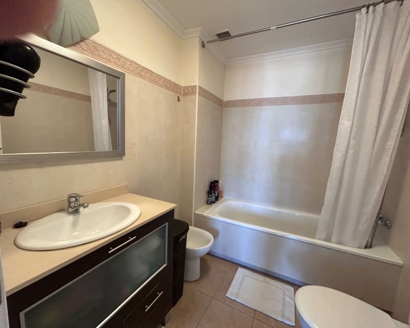 2 slaapkamer Appartement te koop in Jacarilla met zwembad - € 108.000 (Ref: 9784373)