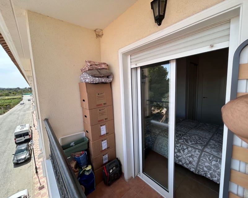 2 slaapkamer Appartement te koop in Jacarilla met zwembad - € 108.000 (Ref: 9784373)