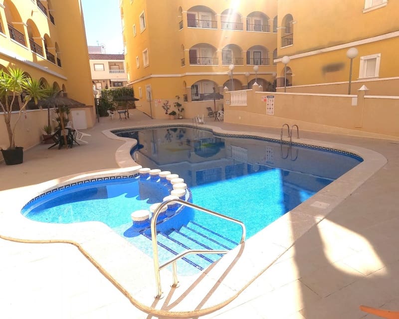 2 soverom Leilighet til salgs i Algorfa med svømmebasseng - € 125 000 (Ref: 9784374)