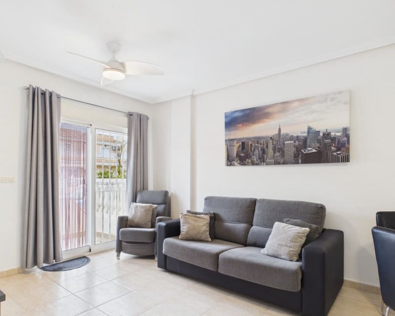 2 soverom Leilighet til salgs i Los Alcazares - € 179 950 (Ref: 9784375)