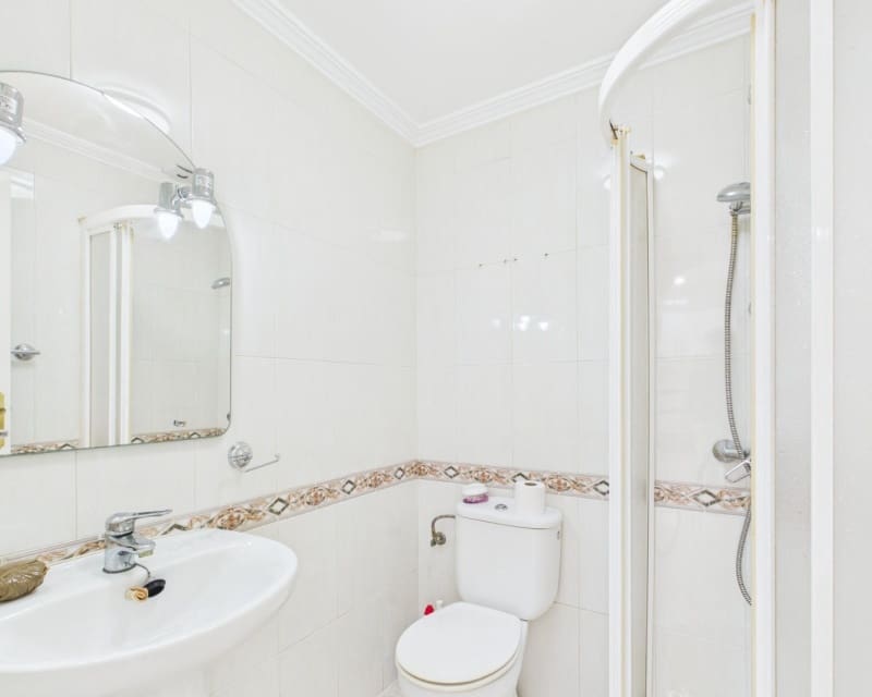 2 soverom Leilighet til salgs i Los Alcazares - € 179 950 (Ref: 9784375)