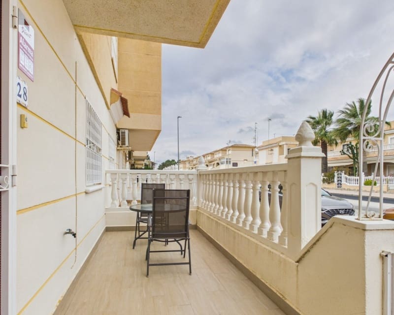 2 soverom Leilighet til salgs i Los Alcazares - € 179 950 (Ref: 9784375)