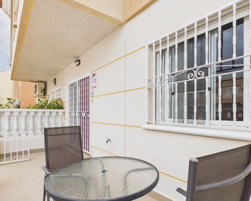 2 soverom Leilighet til salgs i Los Alcazares - € 179 950 (Ref: 9784375)