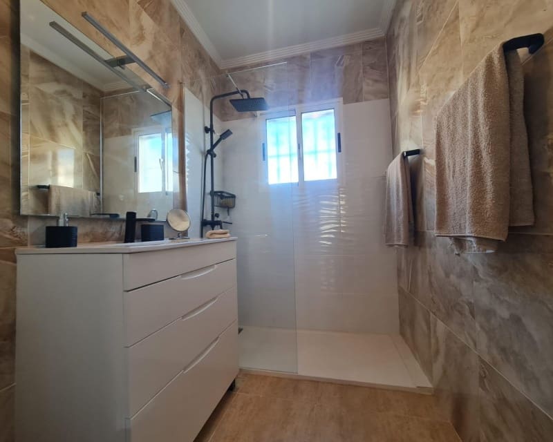 3 soveværelse Byhus til salg i Villamartin med swimmingpool - € 198.000 (Ref: 9784376)