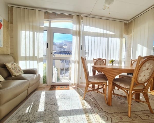 3 soveværelse Byhus til salg i Villamartin, Orihuela med swimmingpool - € 198.000 (Ref: 9784376)