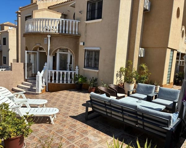 3 soverom Villa til salgs i Villamartin, Orihuela med svømmebasseng - € 249 950 (Ref: 9784379)