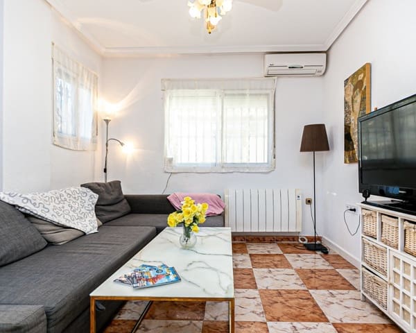 3 quarto Moradia para venda em Playa Flamenca, Orihuela com piscina - 224 500 € (Ref: 9784380)