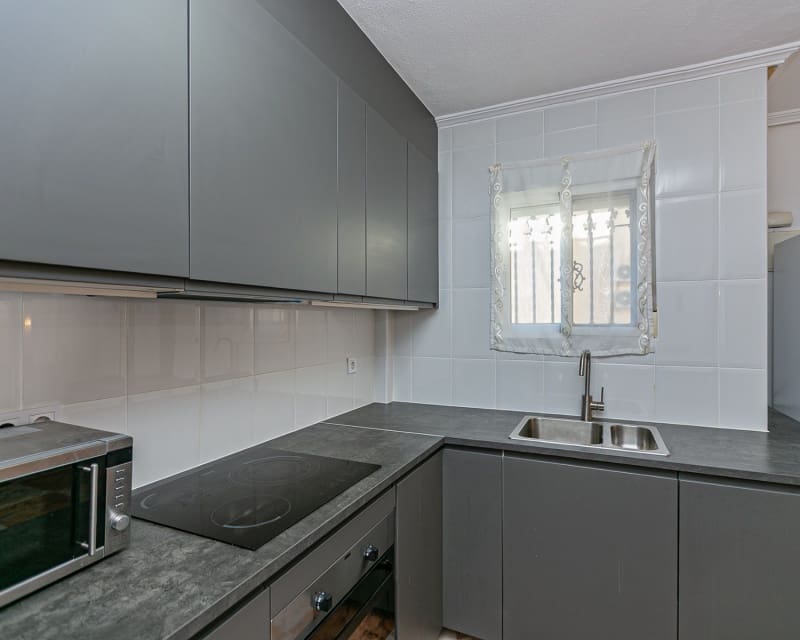 3 quarto Moradia para venda em Playa Flamenca com piscina - 224 500 € (Ref: 9784380)