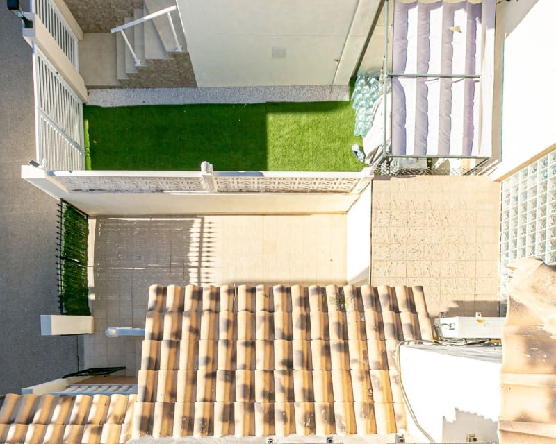 3 quarto Moradia para venda em Playa Flamenca com piscina - 224 500 € (Ref: 9784380)