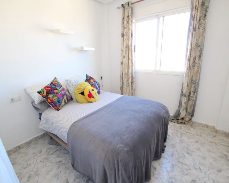 3 quarto Apartamento para venda em La Zenia com piscina - 185 000 € (Ref: 9784381)