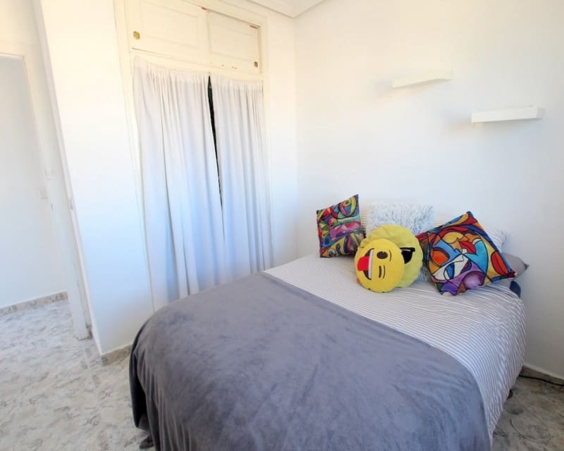 3 quarto Apartamento para venda em La Zenia com piscina - 185 000 € (Ref: 9784381)