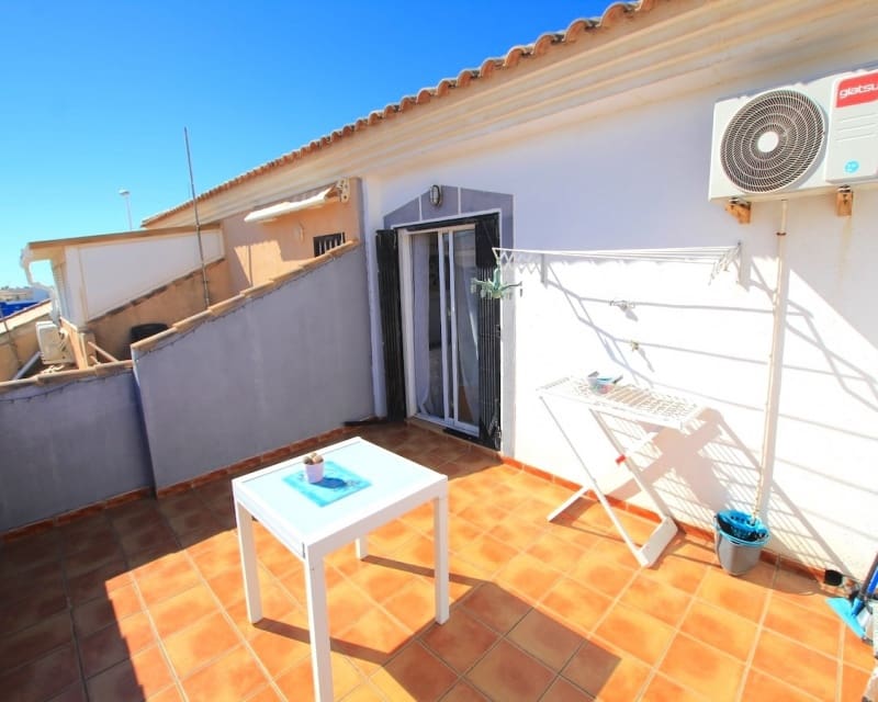 3 quarto Apartamento para venda em La Zenia com piscina - 185 000 € (Ref: 9784381)