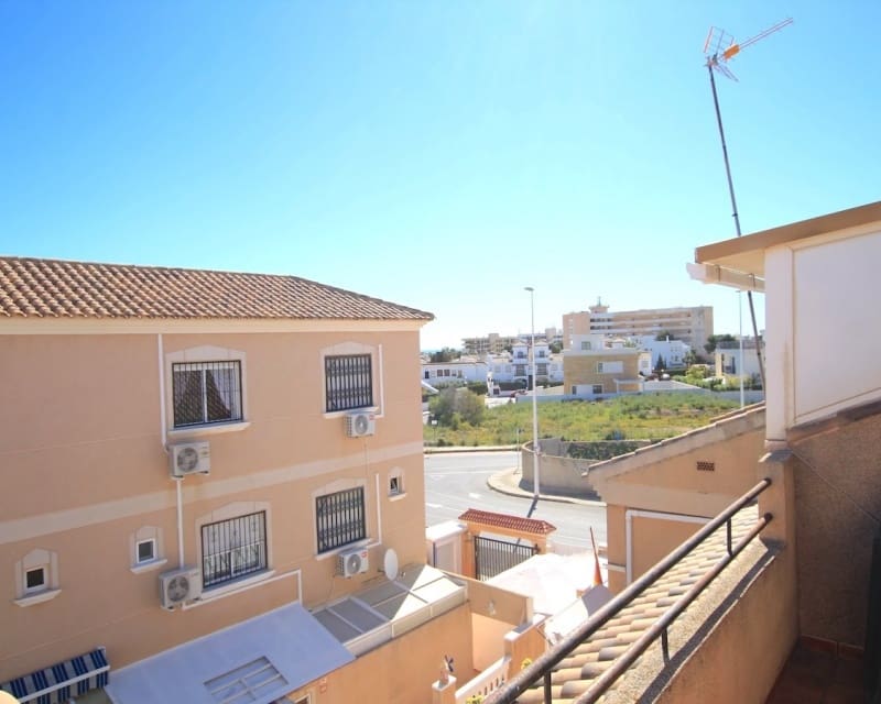 3 quarto Apartamento para venda em La Zenia com piscina - 185 000 € (Ref: 9784381)