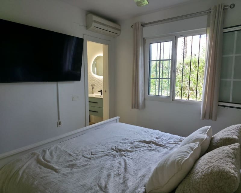 2 makuuhuone Huoneisto myytävänä paikassa Villamartin mukana uima-altaan - 220 000 € (Ref: 9784382)