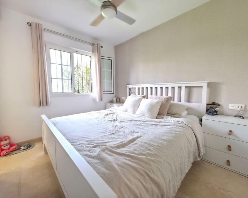 2 makuuhuone Huoneisto myytävänä paikassa Villamartin mukana uima-altaan - 220 000 € (Ref: 9784382)