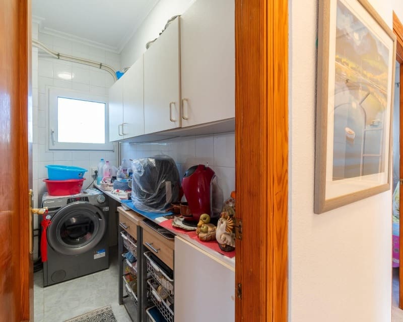 3 Zimmer Villa zu verkaufen in Playa Flamenca mit Pool - 640.000 € (Ref: 9784384)