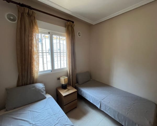 3 sypialnia Willa na sprzedaż w Cabo Roig, Orihuela z basenem - 205 000 € (Ref: 9784386)