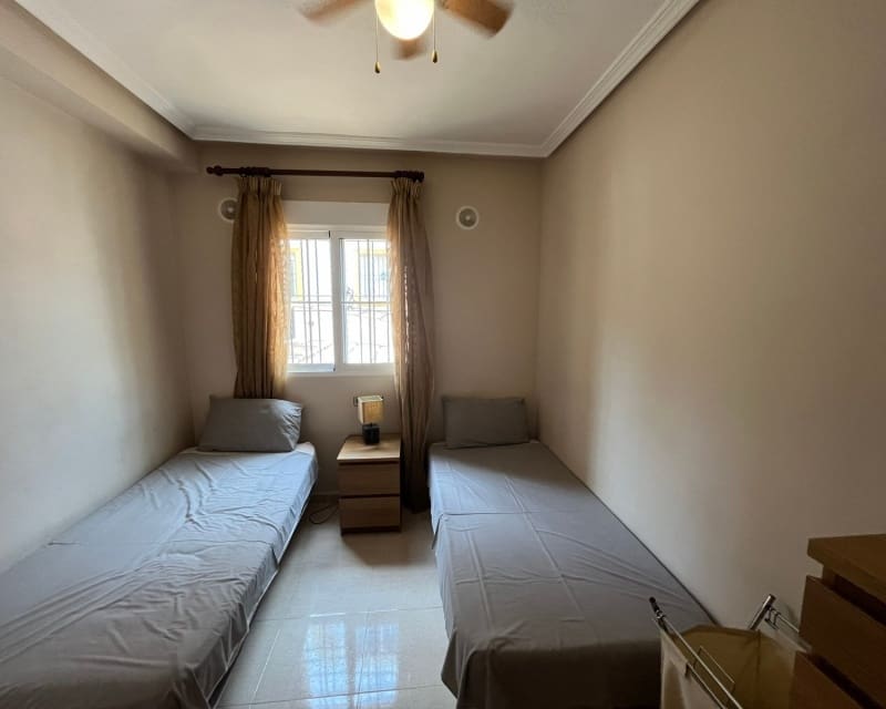 3 soveværelse Villa til salg i Cabo Roig med swimmingpool - € 205.000 (Ref: 9784386)