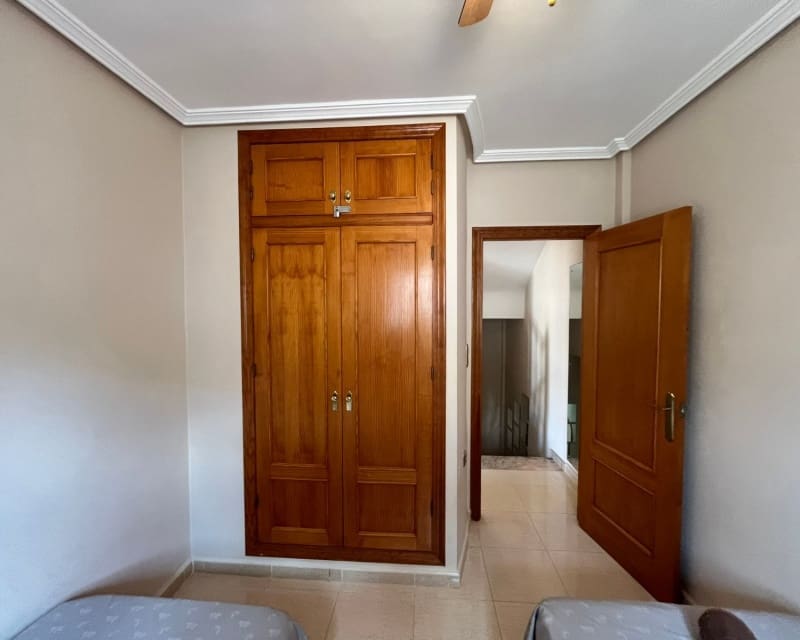 3 soveværelse Villa til salg i Cabo Roig med swimmingpool - € 205.000 (Ref: 9784386)