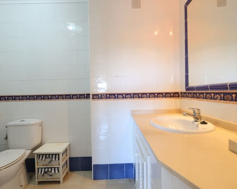 2 bedroom Apartment for sale in Playa Flamenca with pool - € 179,000 (Ref: 9784390)