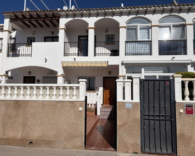 2 chambre Maison de Ville à vendre à Punta Prima avec piscine - 179 950 € (Ref: 9789920)