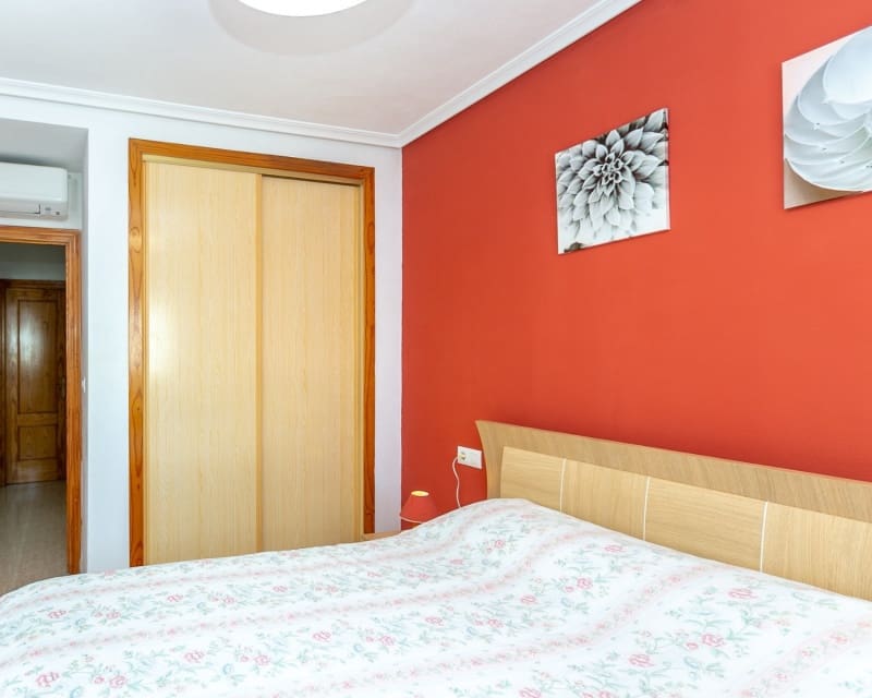 3 sypialnia Apartament na sprzedaż w Playa Flamenca z basenem - 219 000 € (Ref: 9789921)